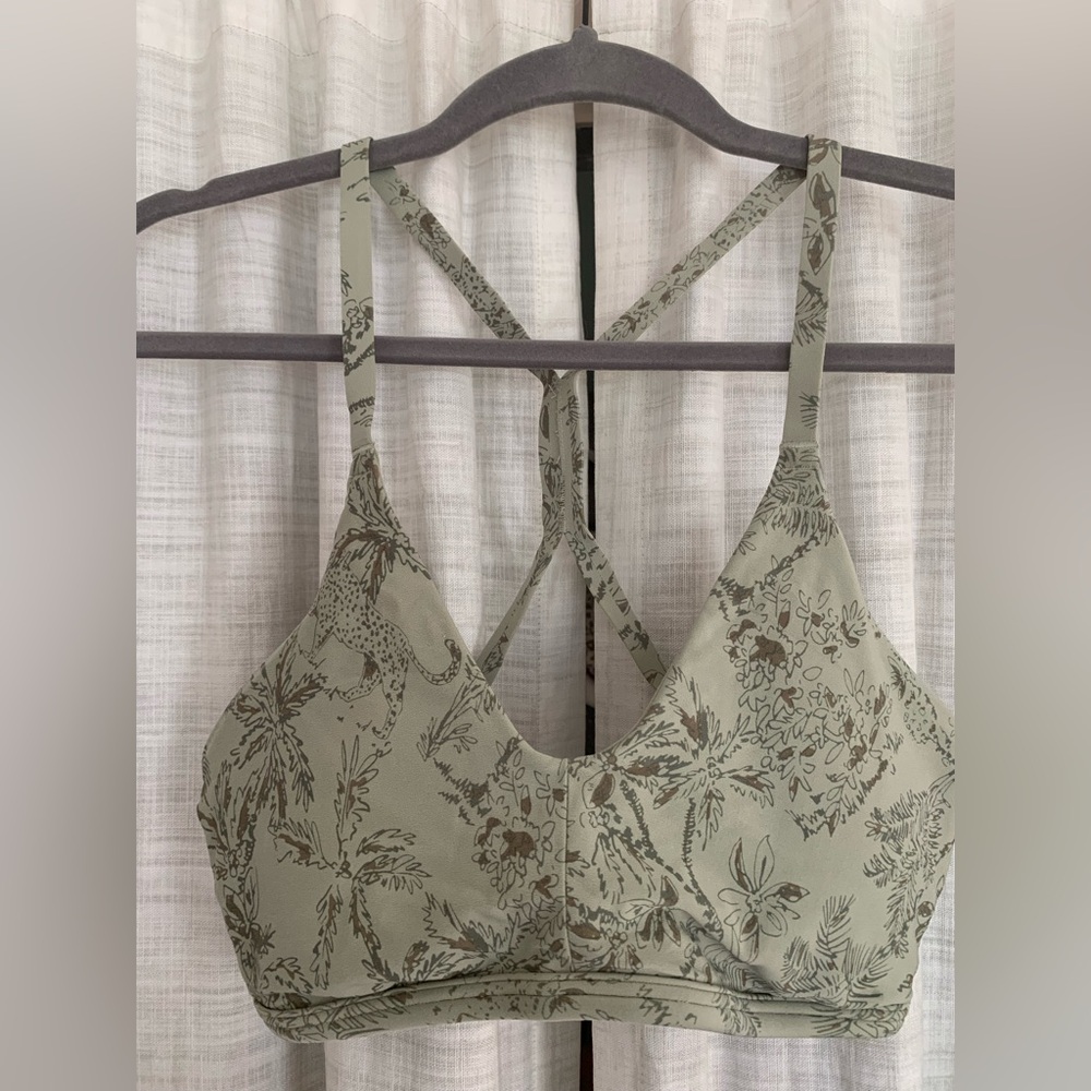 Aerie Large T-strap Tropical Print Sports Bra and Hat Set